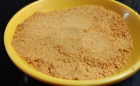 idly-chili-powder